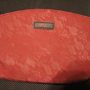 Floral Lace Ipsy Bag (COMES WITH FREE FACEMASK)